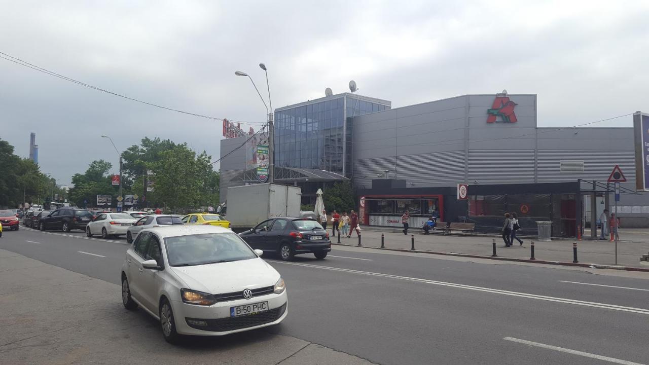 Central -Vitan -Auchan Бухарест Экстерьер фото